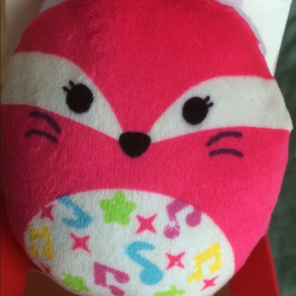 McD Squishmallows: FiFi and Windston - Picture 3 of 14